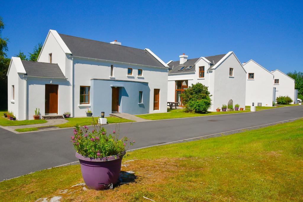 Achill Cottages Achill Sound Bagian luar foto